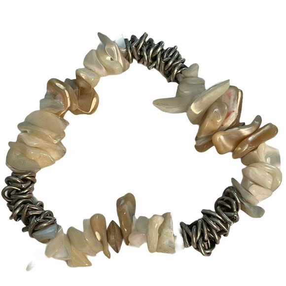Silver Tone And Shell Stretch Bracelet Boho Beach - Picture 1 of 7